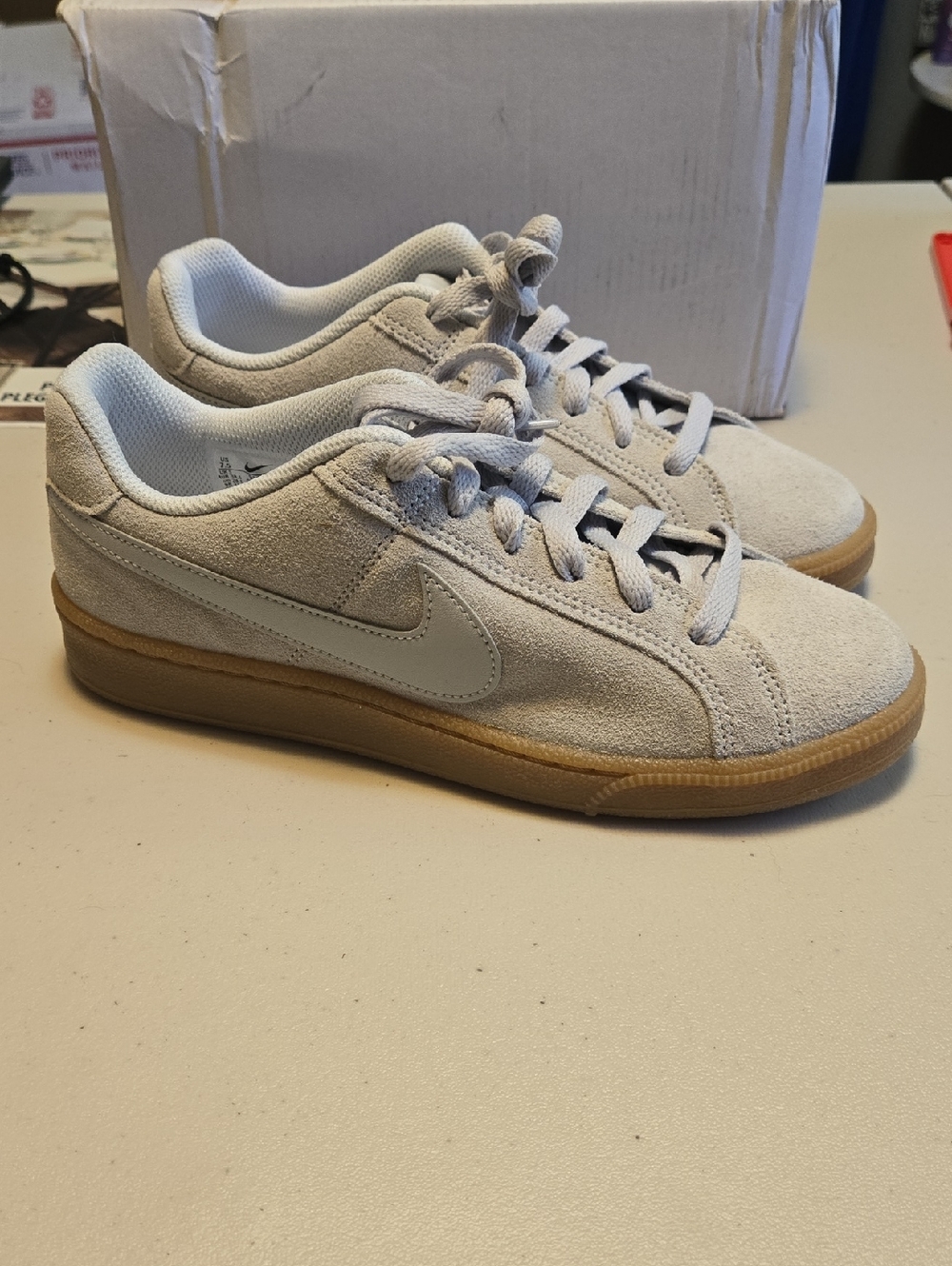 Wmns Nike Court Royale Suede Pure Platinum Size 7.5